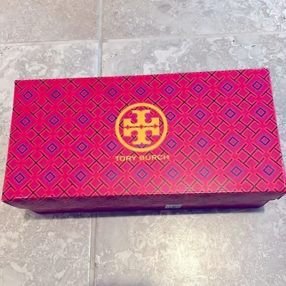 Tory Burch Ballet Leather Loafer in Lavender, New, Size 8 - Picture 13 of 16